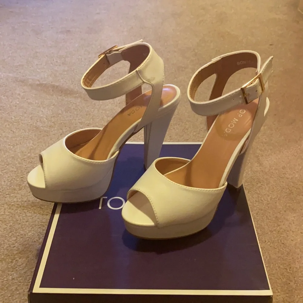 Top Moda heels - Picture 3 of 7